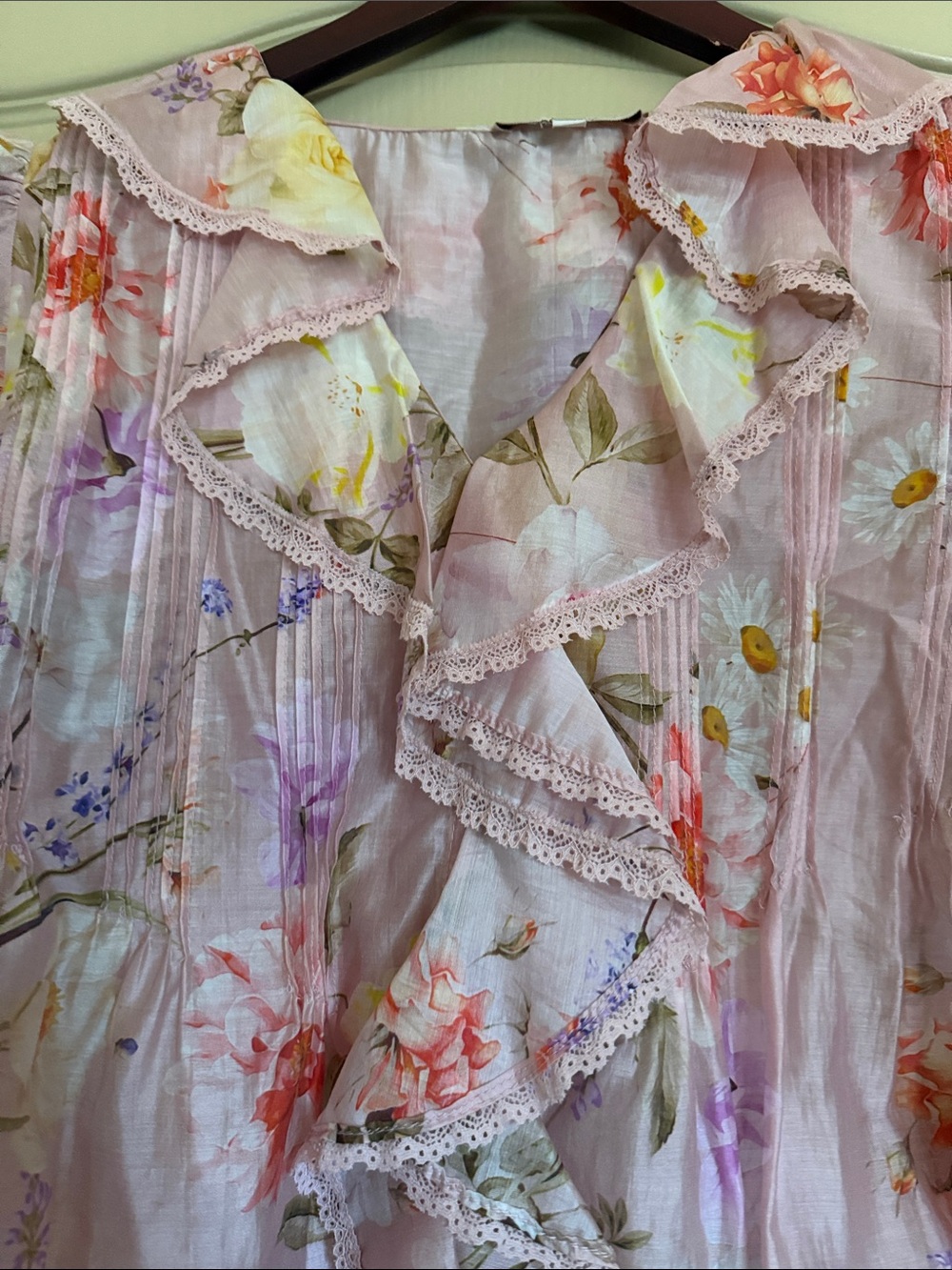 Floral Ruffle Blouse - Pink - Picture 2 of 3